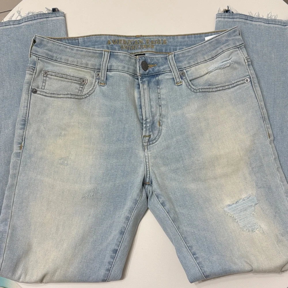 American Eagle Outfitters trendy light
